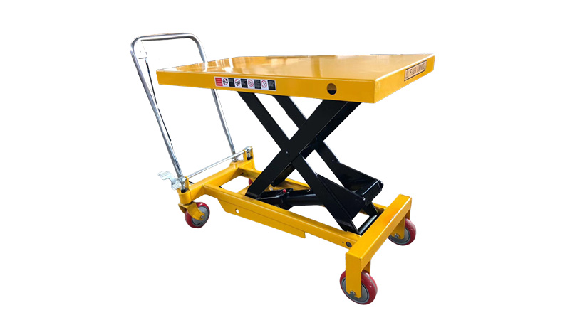 Hydrauliczne platformy podnoszące są używane w warsztatach sortowania zboża